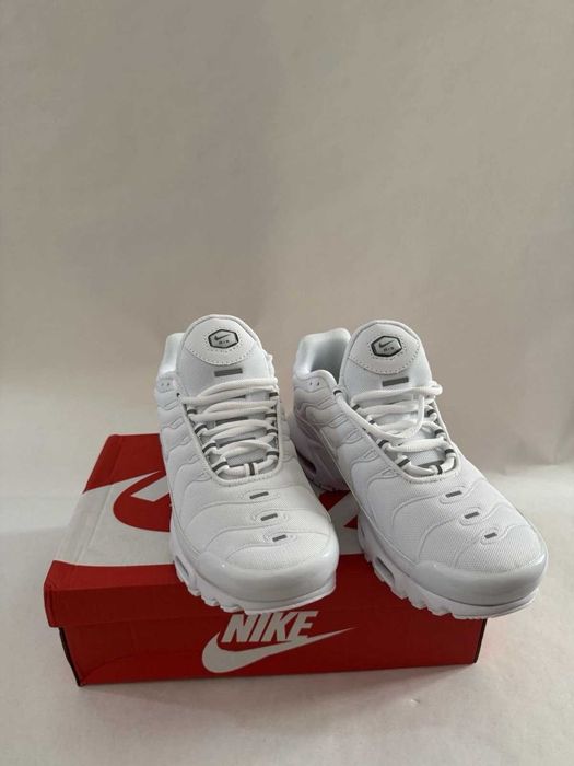 Nike Air Max TN Plus Triple White (от/до 36-46 номер)(НАЙ-ПРОДАВАН)