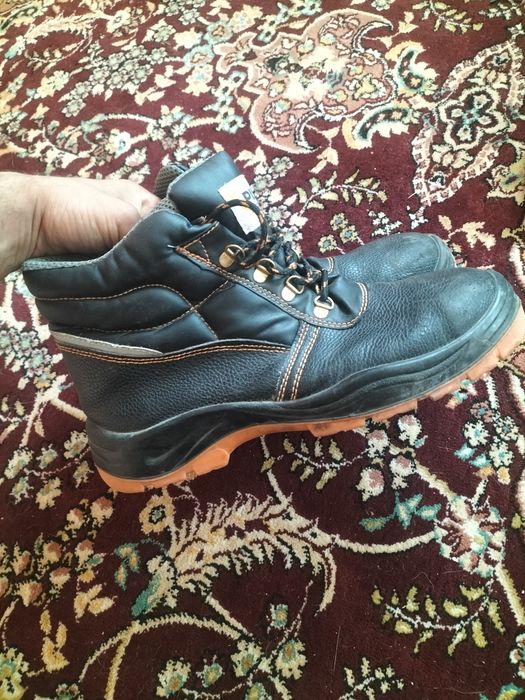 Бушлак Асти усти сатилади