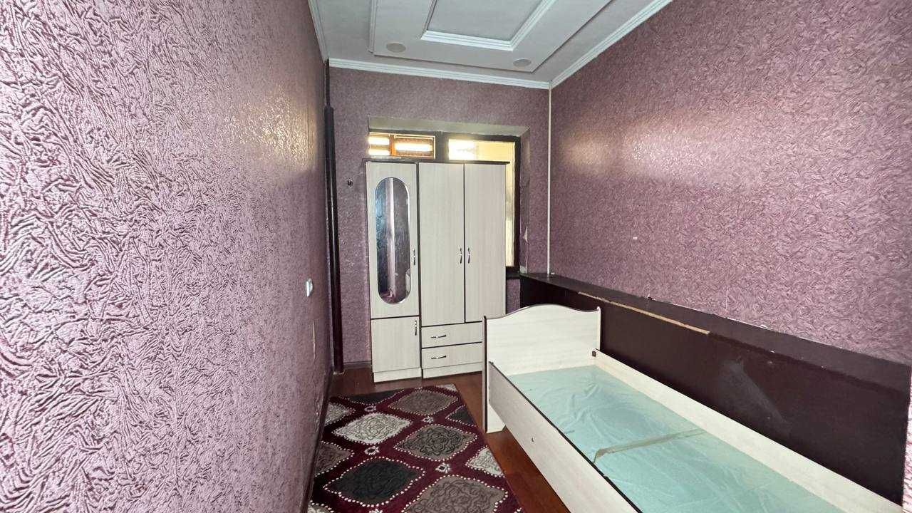 Калениский  2 хона 3 қават квартира сотилади. ID: 1133