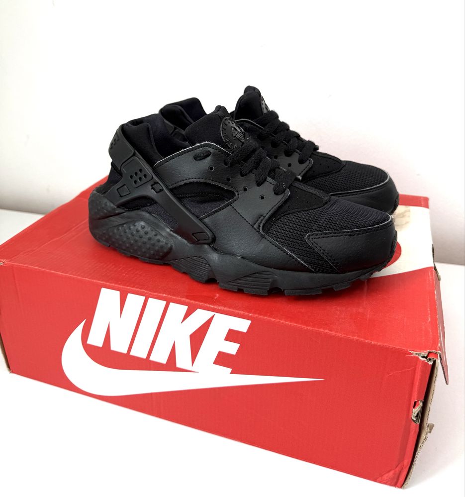 Nike Air Huarache Black Дамски Маратонки
