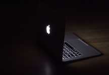 MacBook Air Apple