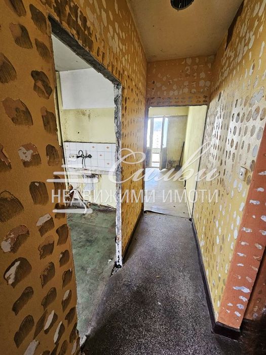 Двустаен РАЗШИРЕН апартамент - кв. Боян Българанов 1