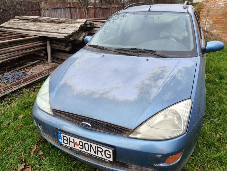 Vând Ford focus mk1