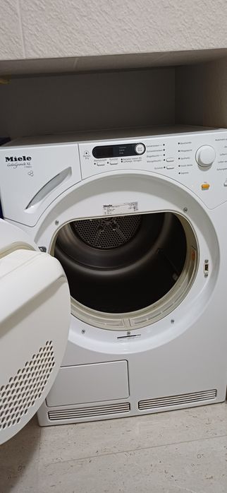 Uscator de rufe Miele