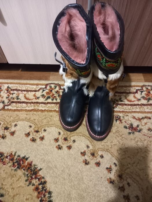 Зимняя обувь женская