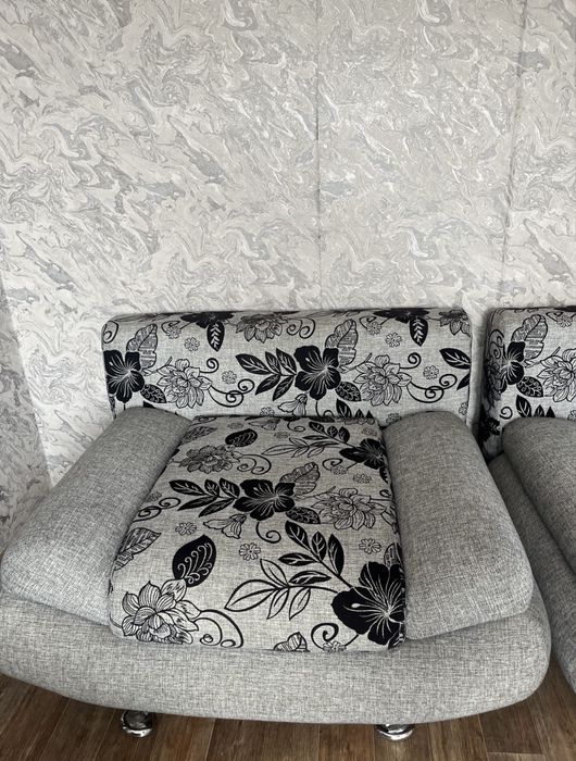 Диван и 2 кресло