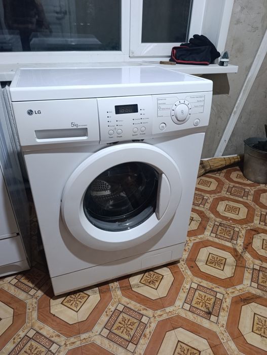 Стиральная машина автомат