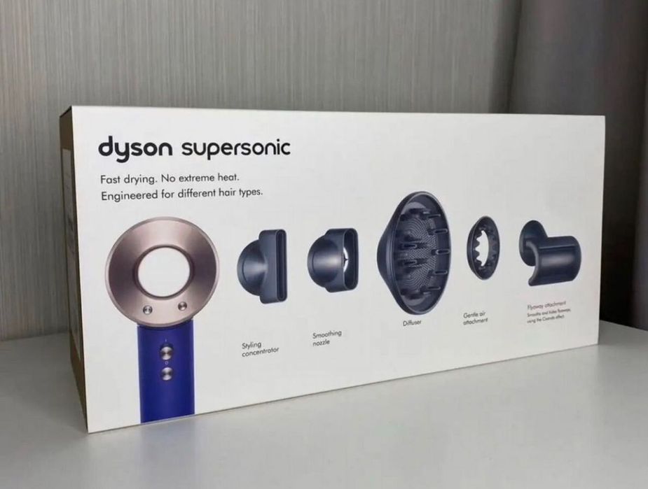 Продам Дайсон Dyson новый в цвете Фуксия Мощный с насадками
