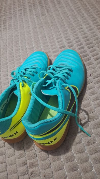 Adidași Nike mărimea 41
