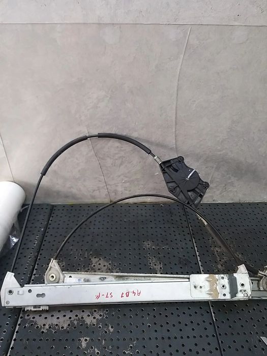 Macara geam electric stanga fata audi a4 b7 8e