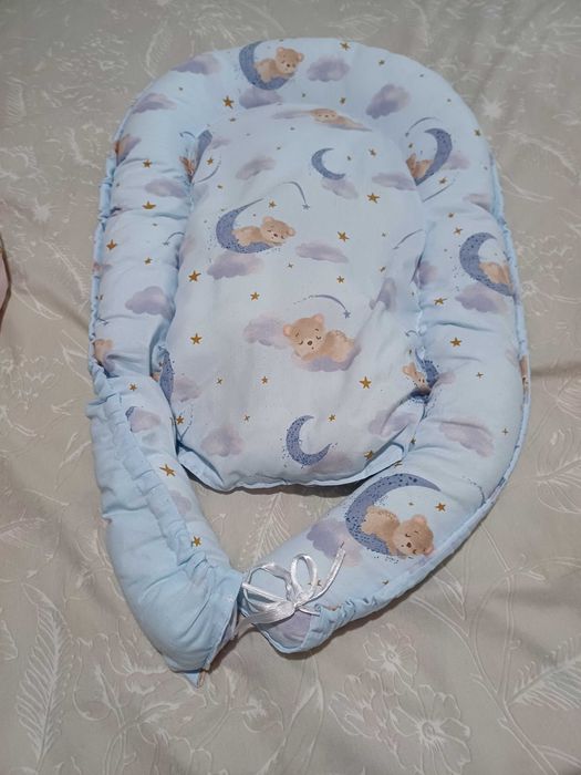 Гнездо за бебе и още става да си спи в него