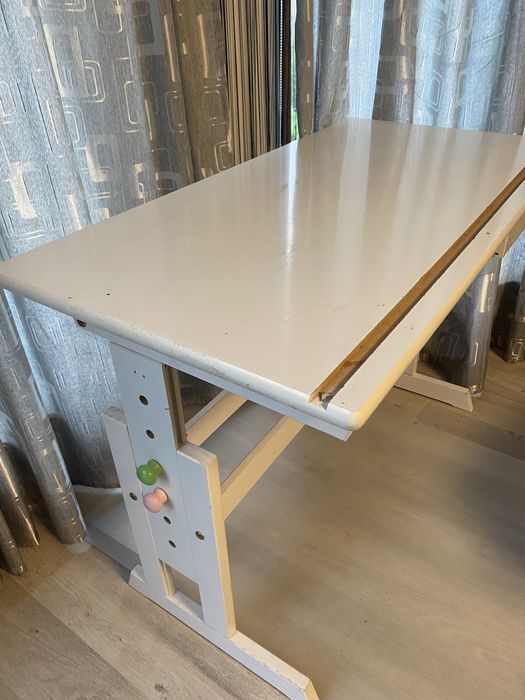 Birou copii reglabil in înăltime