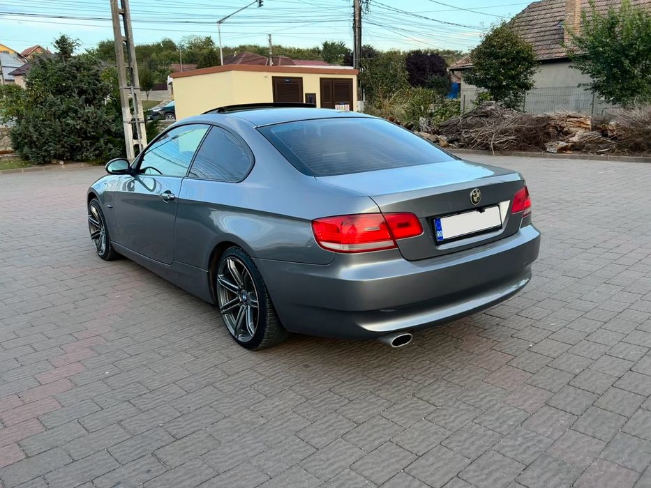 Bmw e92 320d automat trapa piele navi xenon