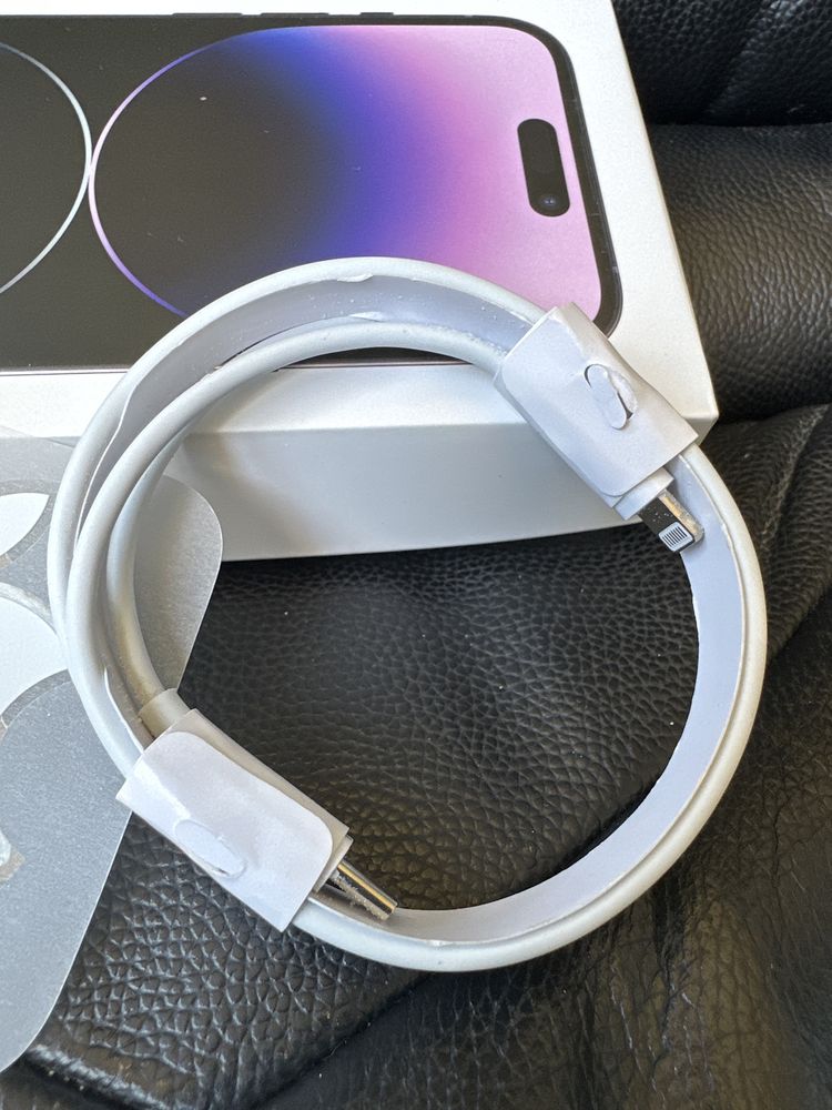 iPhone кабел