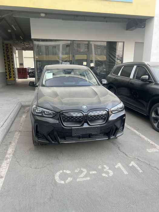 Bmw ix3 40L natariusga tayyor