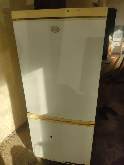 Продам холодильник рабочий