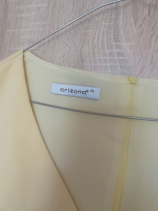 Три стилни и официални рокли