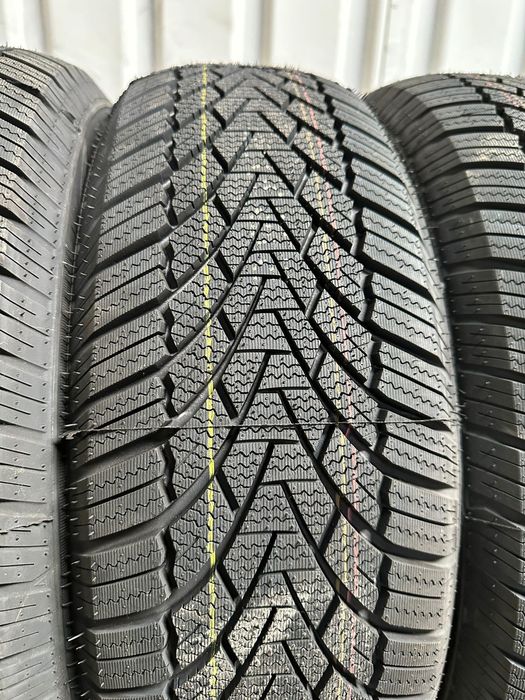 Anvelope 195 65 R15 SONIX iarna NOI