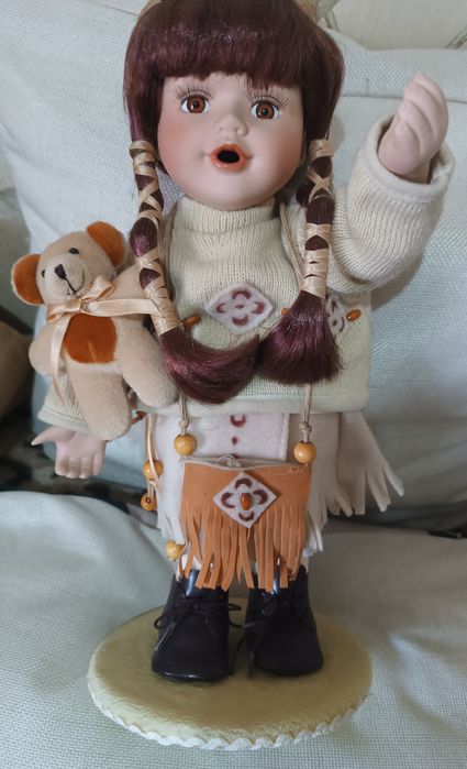 Продаю фарфоровые куклы