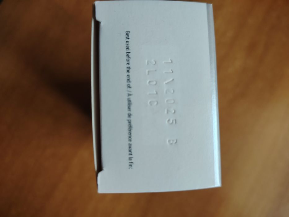 Cremă cu protecție solară 50+