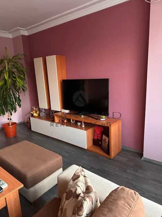 Продава се Тристаен апартамент в Пловдив, Съдийски - 110 кв.м за 1728 €/кв.м - Снимка #2