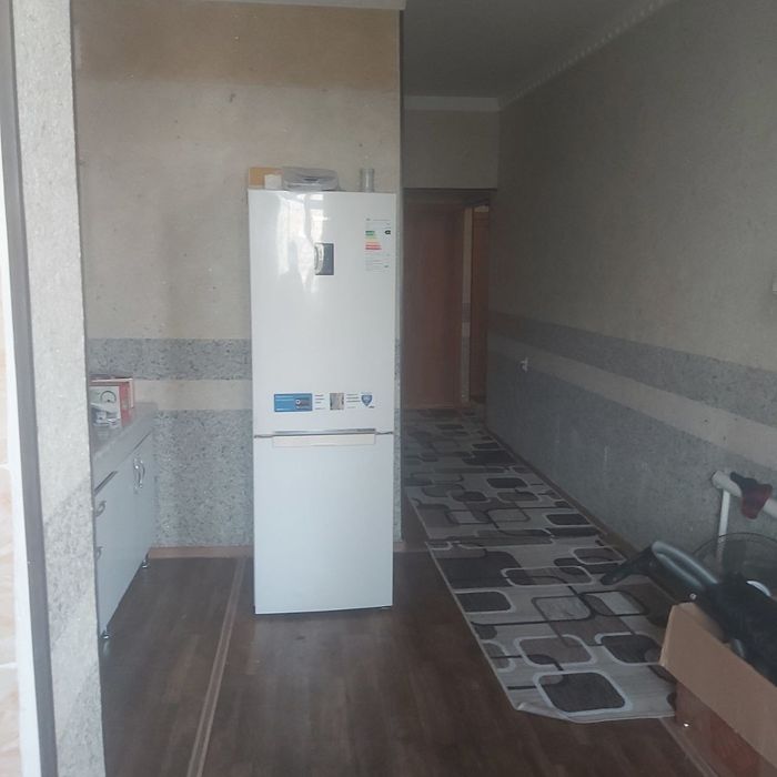 М. Улуғбек т. Қорасув-2 да 3 хонали уй сотилади