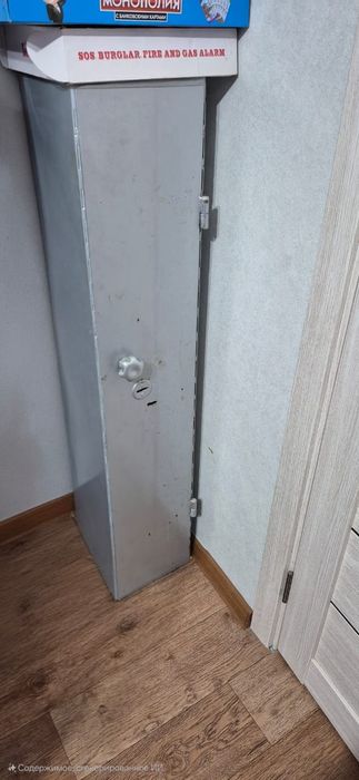 Продам железный сейф с сигнализацией