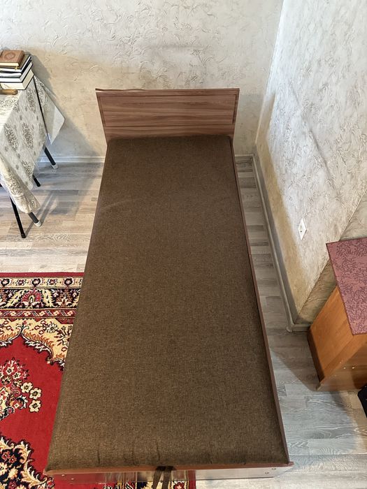 Продается кровать бу ухожанный