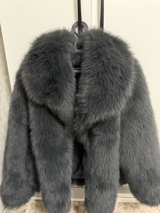 Продается экошуба в темно-синем цвете