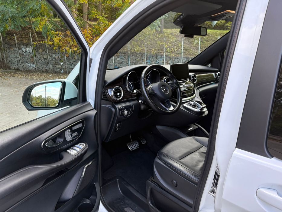 Mercedes-Benz V250D pachet AMG Burmeister