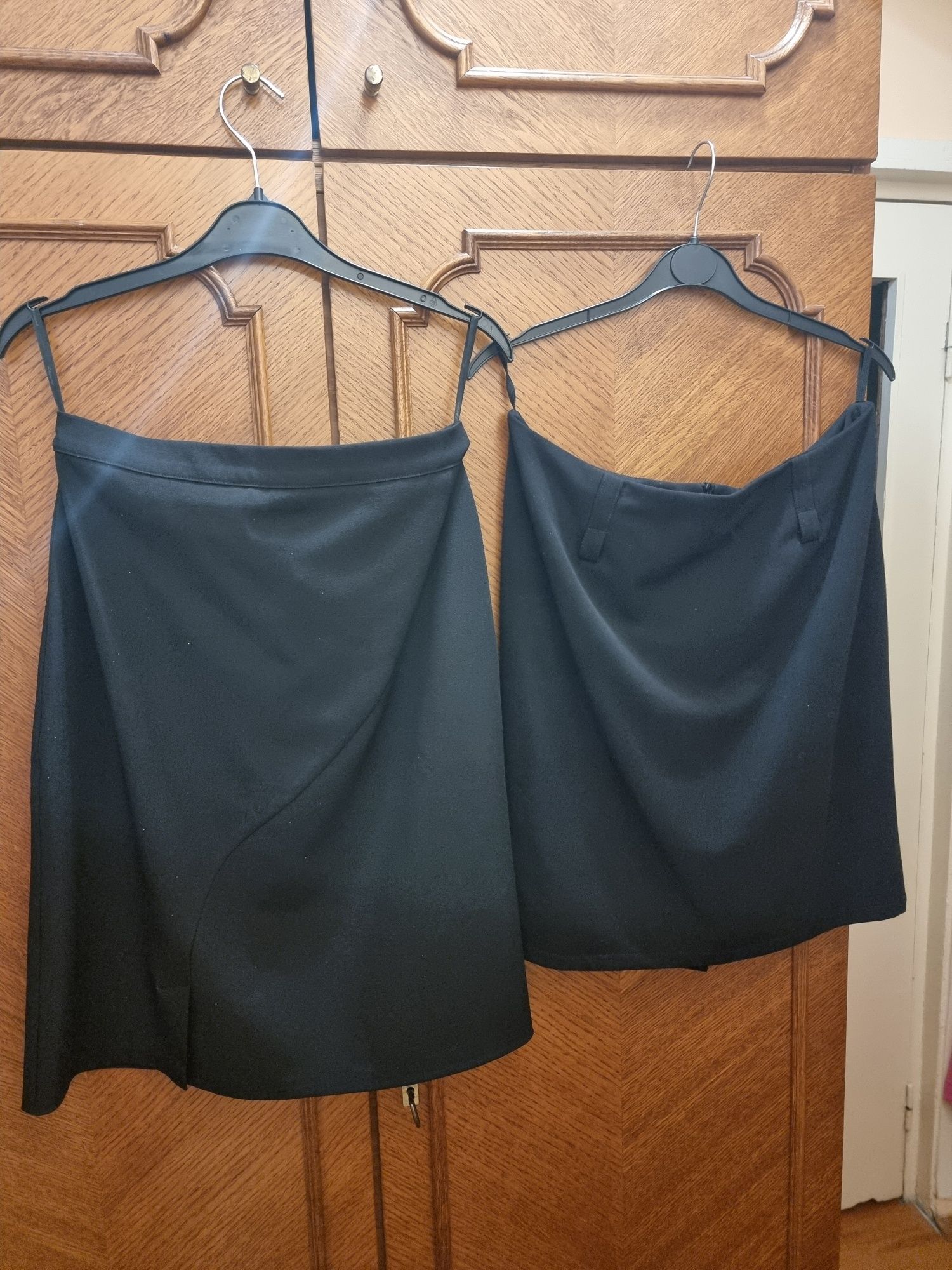 Fusta neagra marime 42