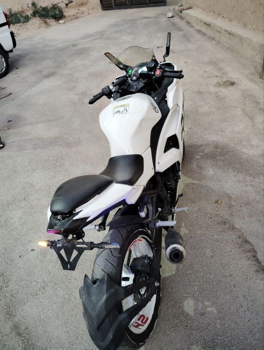 Yamaha r3 vadevnoy