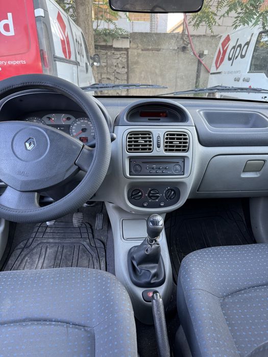 Masina de inchiriat/Inchirieri auto/Rent a car/Uz personal