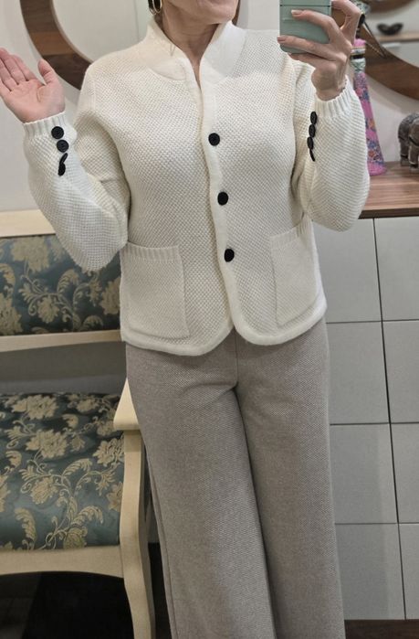 Блейзер белый, женский 46размер