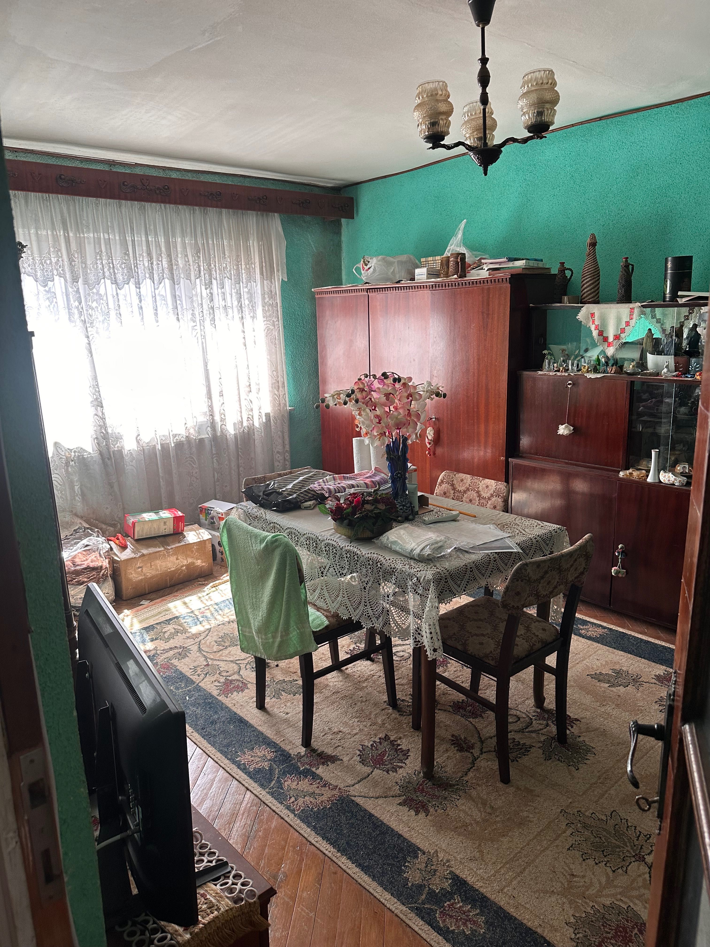 DE VÂNZARE : Apartament cu 4 camere, zona Gării - Vaslui