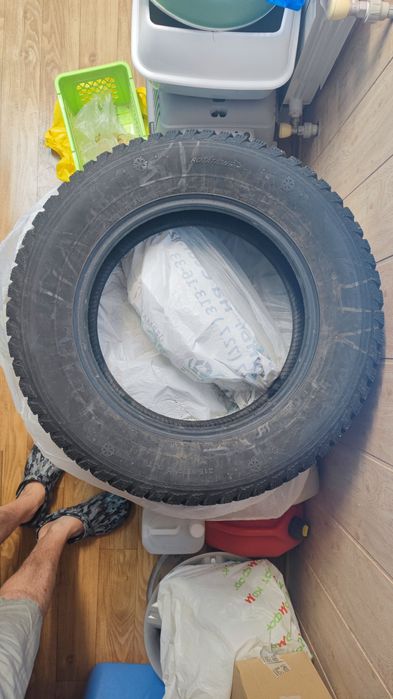 Комплект покрышек 215/65 R16 Kumho I'zen kw 22