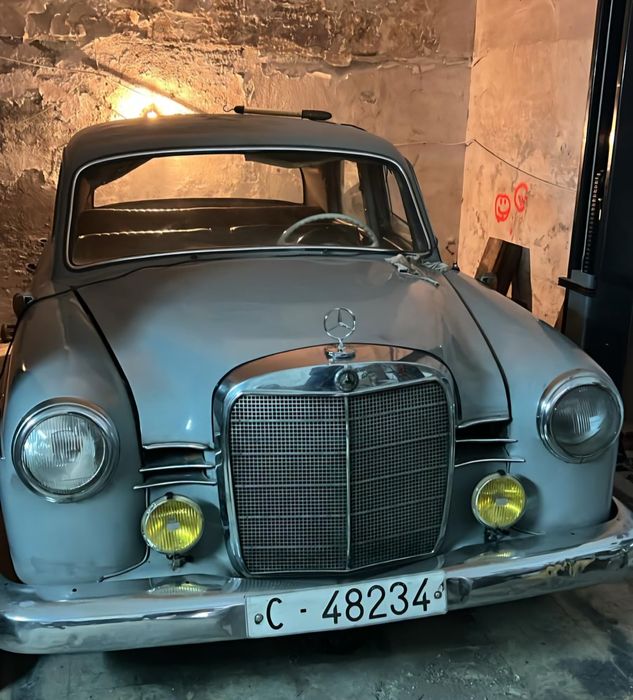 2x Mercedes Ponton – Proiecte de restaurare, Retromobil