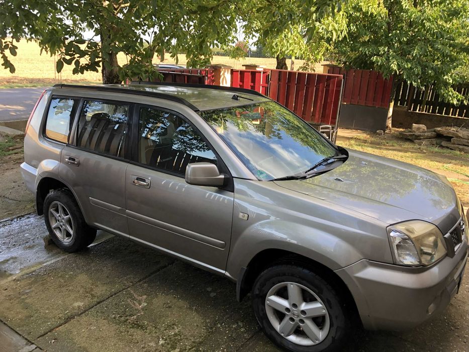 Nissan X-Trail T30