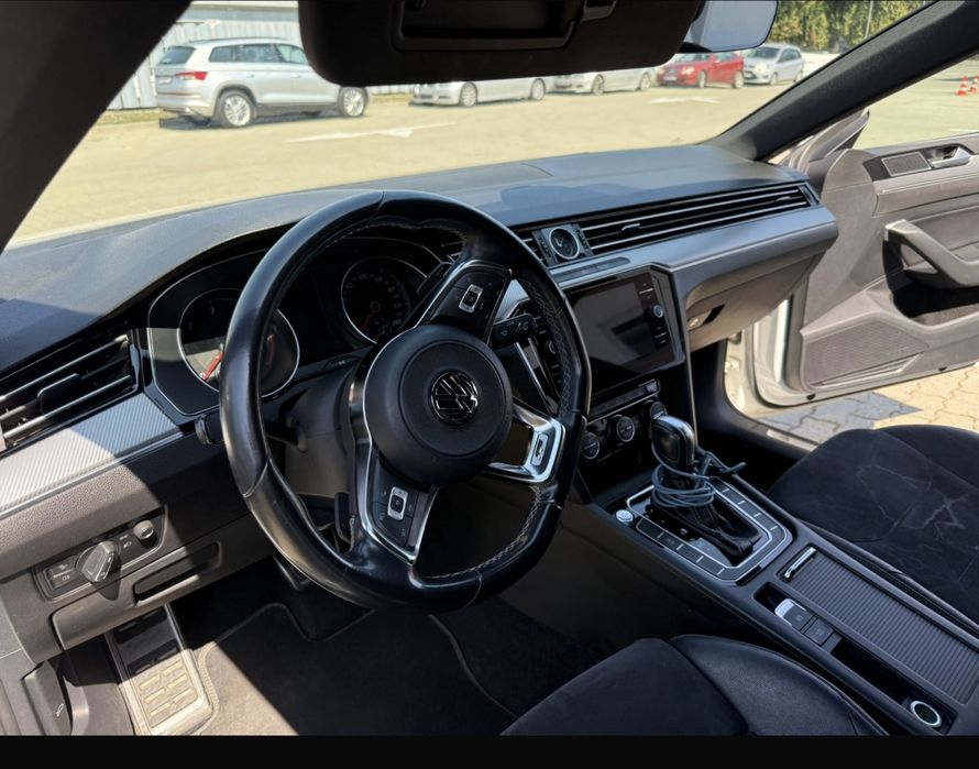 Volskwagen Arteon R-line
