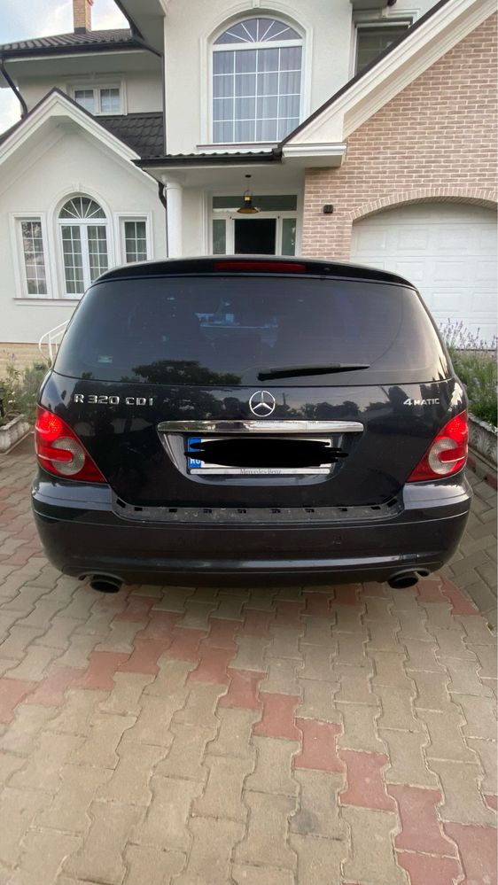 Mercedes-Benz R 320 CDI stare foarte buna!