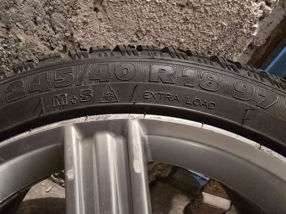 Зимни гуми 245/40/18
