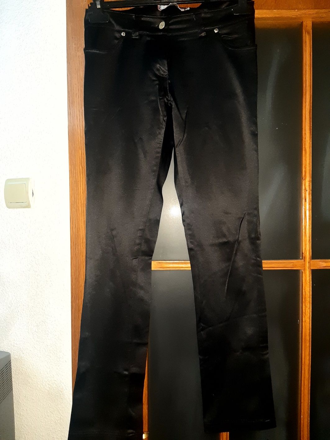 Pantaloni negrii Rinascimento