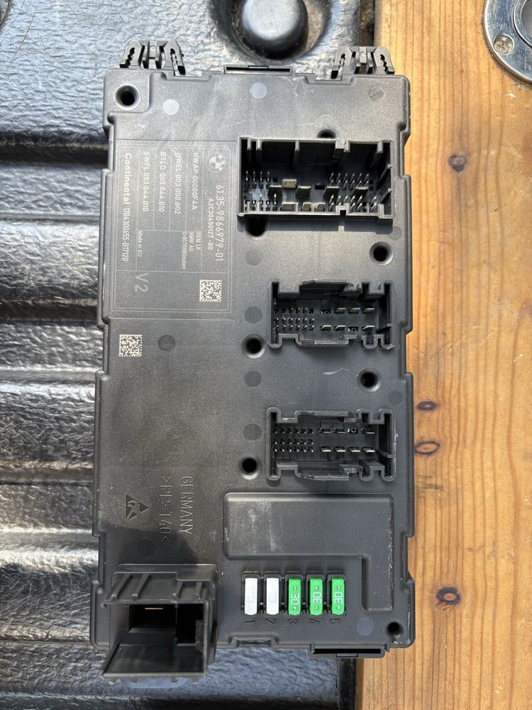 BMW F30 body control module BCM