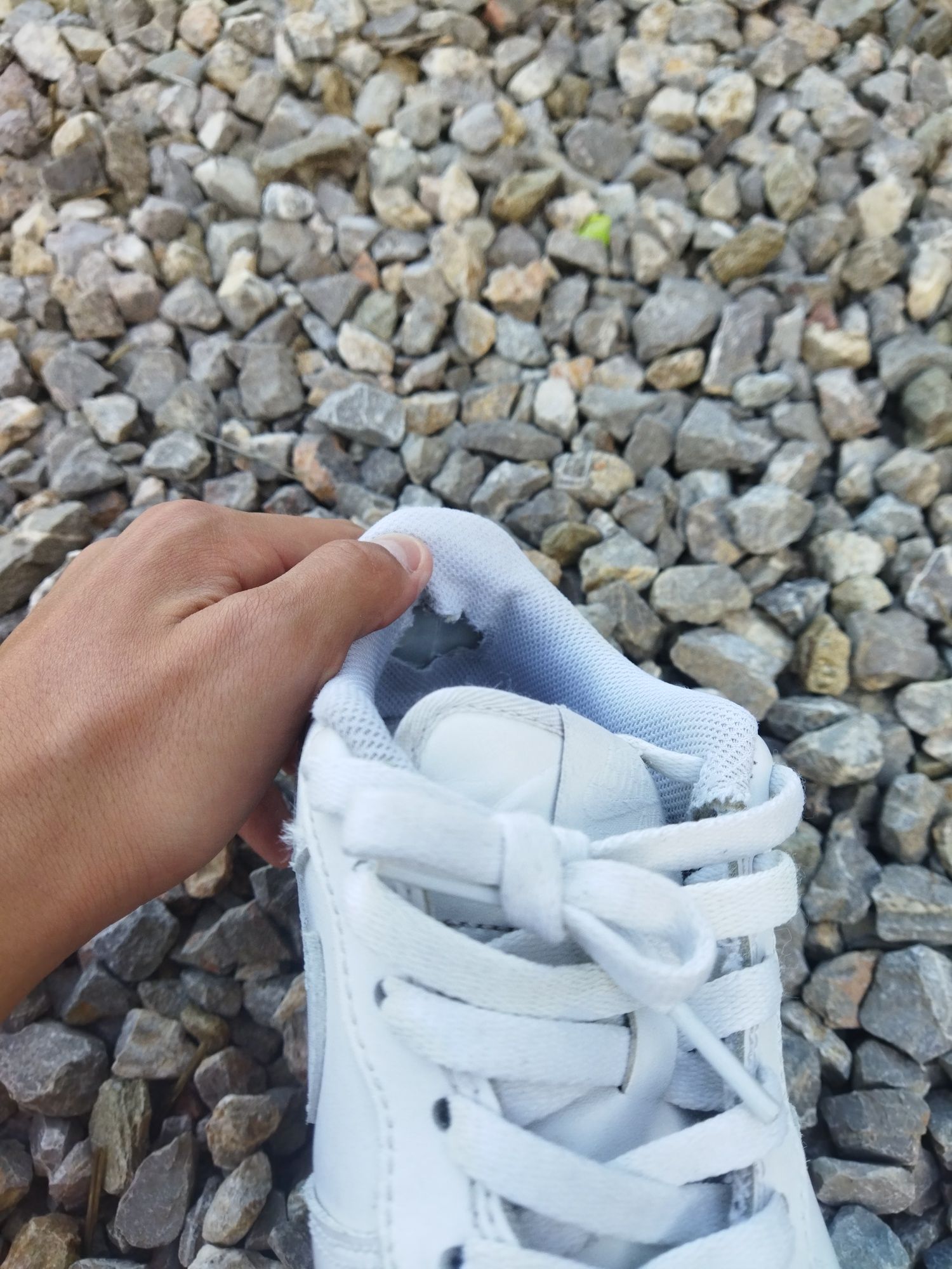 Nike Air Force 1 Triple White