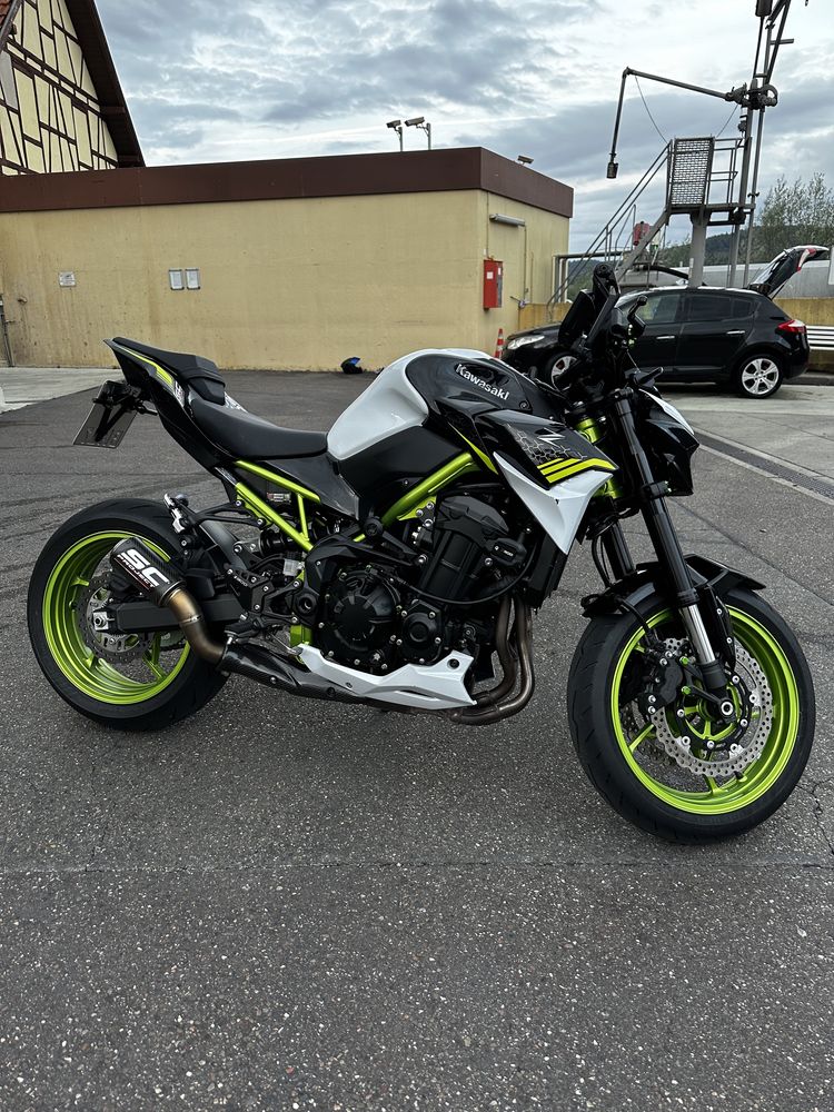 Kawasaki z900 2021 A2