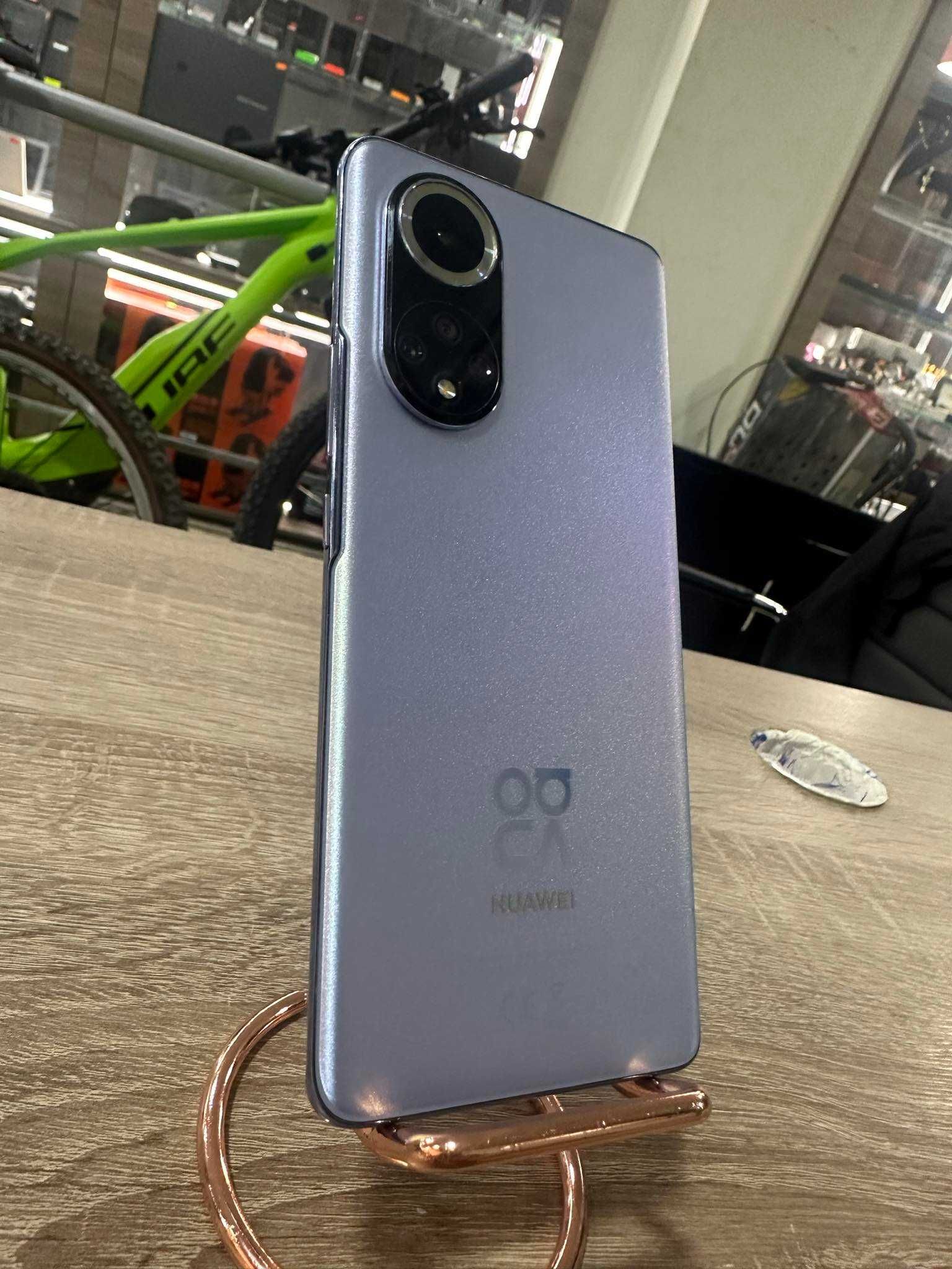Продавам Мобилен Телефон Huawei Nova 9