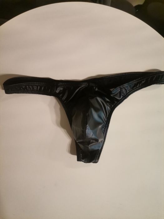 Vand tanga pt bărbați