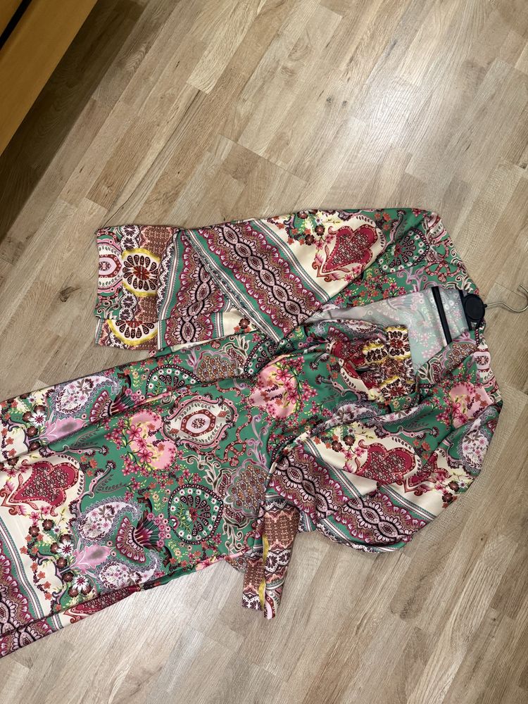Цветен сет кимоно