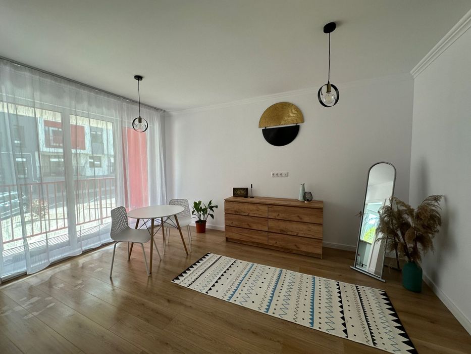 Inchiriez apartament cu 1 camera Floresti str Abatorului