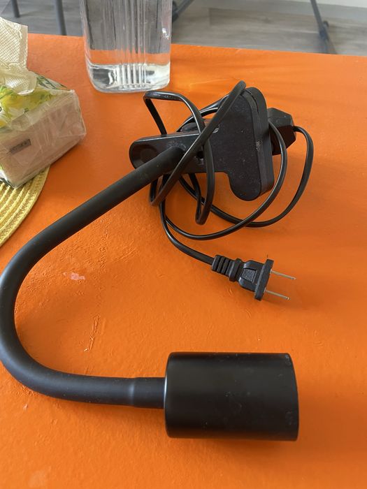 Лампа на прищепке( гибкая с регулеровкой света)